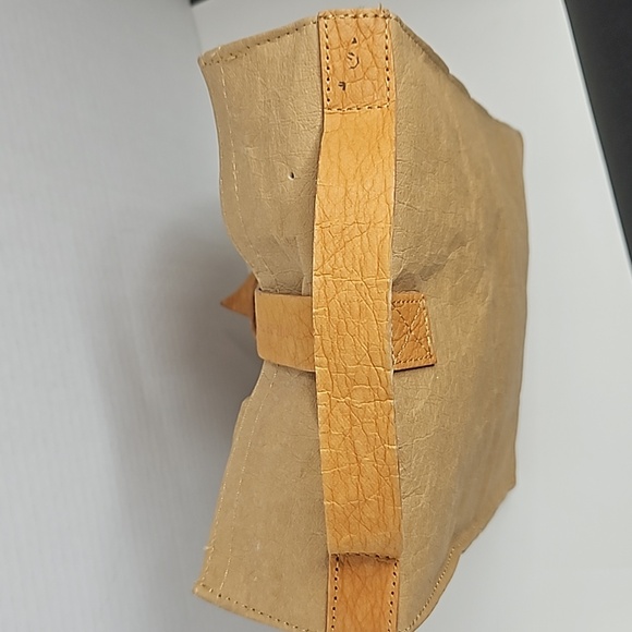 OUT OF THE WOODS -PAPER BAG LUNCH COOLER - Picture 6 of 9